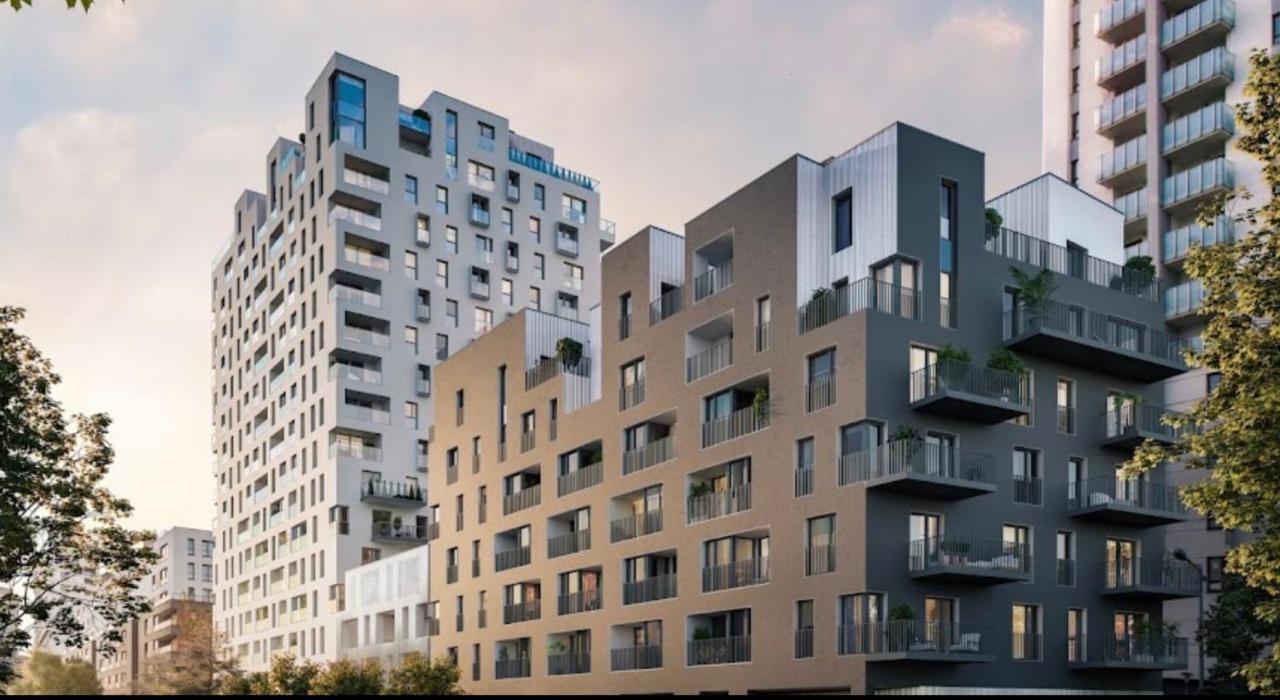 ...Love Wola... Warszawa Eksteriør billede